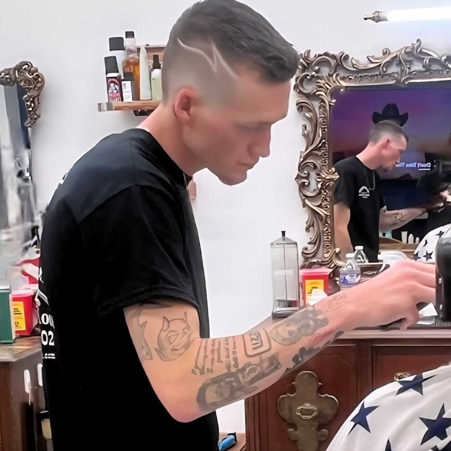 Portrait of Alexander, a professional stylist at Gunslingerz: An Old-Fashioned Barber Parlour, showcasing their expertise and style.